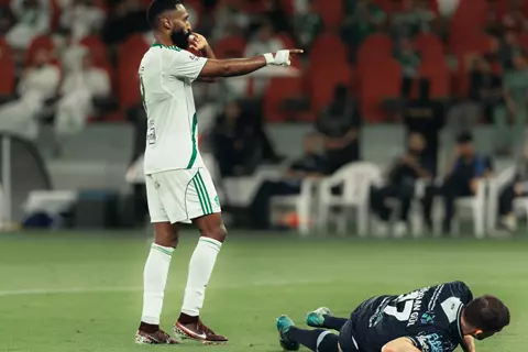 رباعية نظيفة.. أهلي جدة يقسو على الأخدود في دوري روشن
